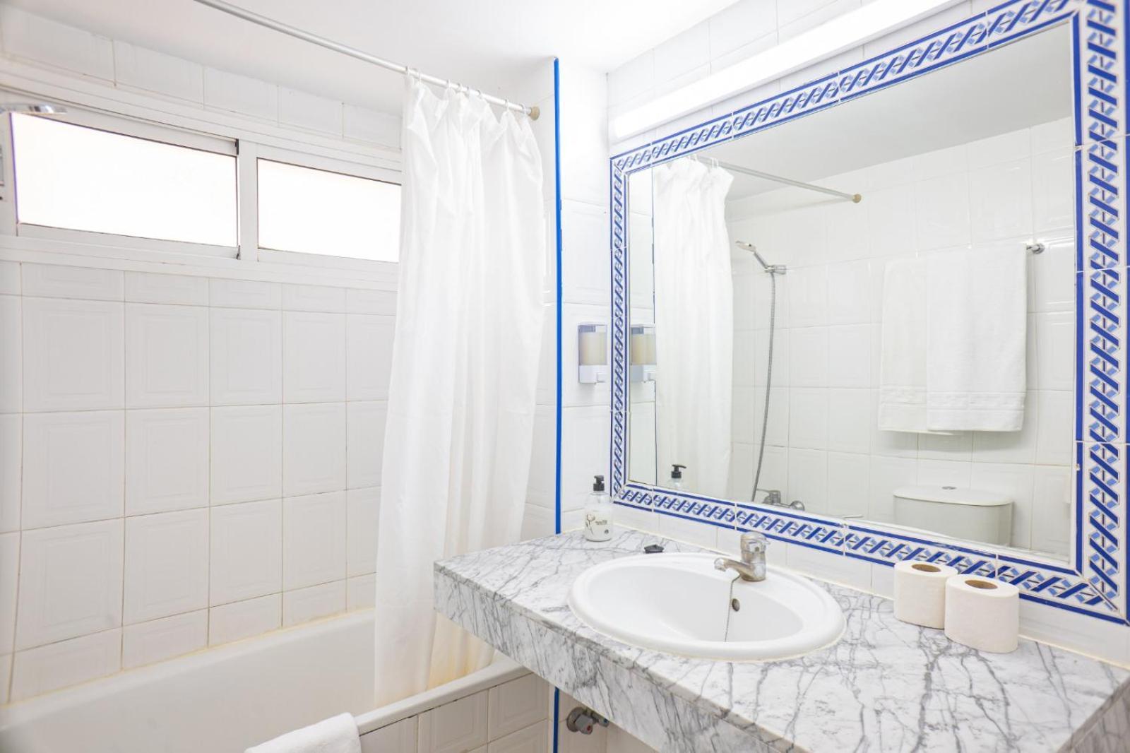 Apartamentos El Velero Τορρεμολίνος Δωμάτιο φωτογραφία