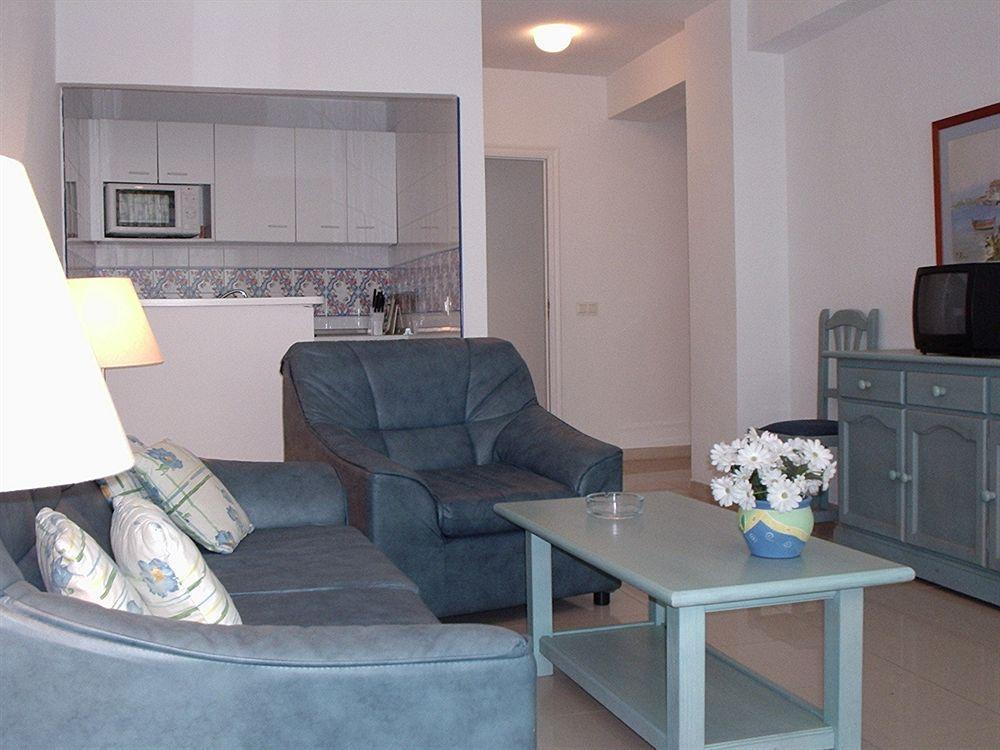 Apartamentos El Velero Τορρεμολίνος Εξωτερικό φωτογραφία
