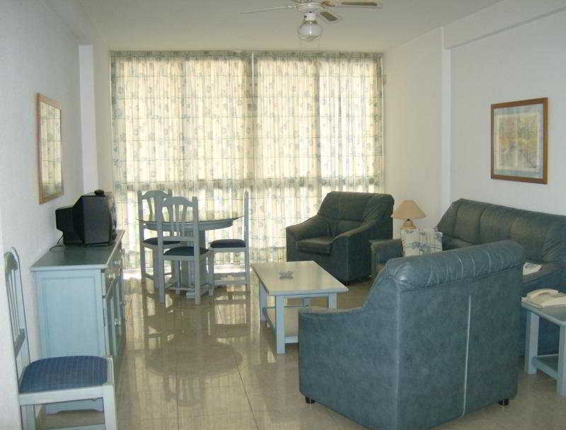 Apartamentos El Velero Τορρεμολίνος Εξωτερικό φωτογραφία